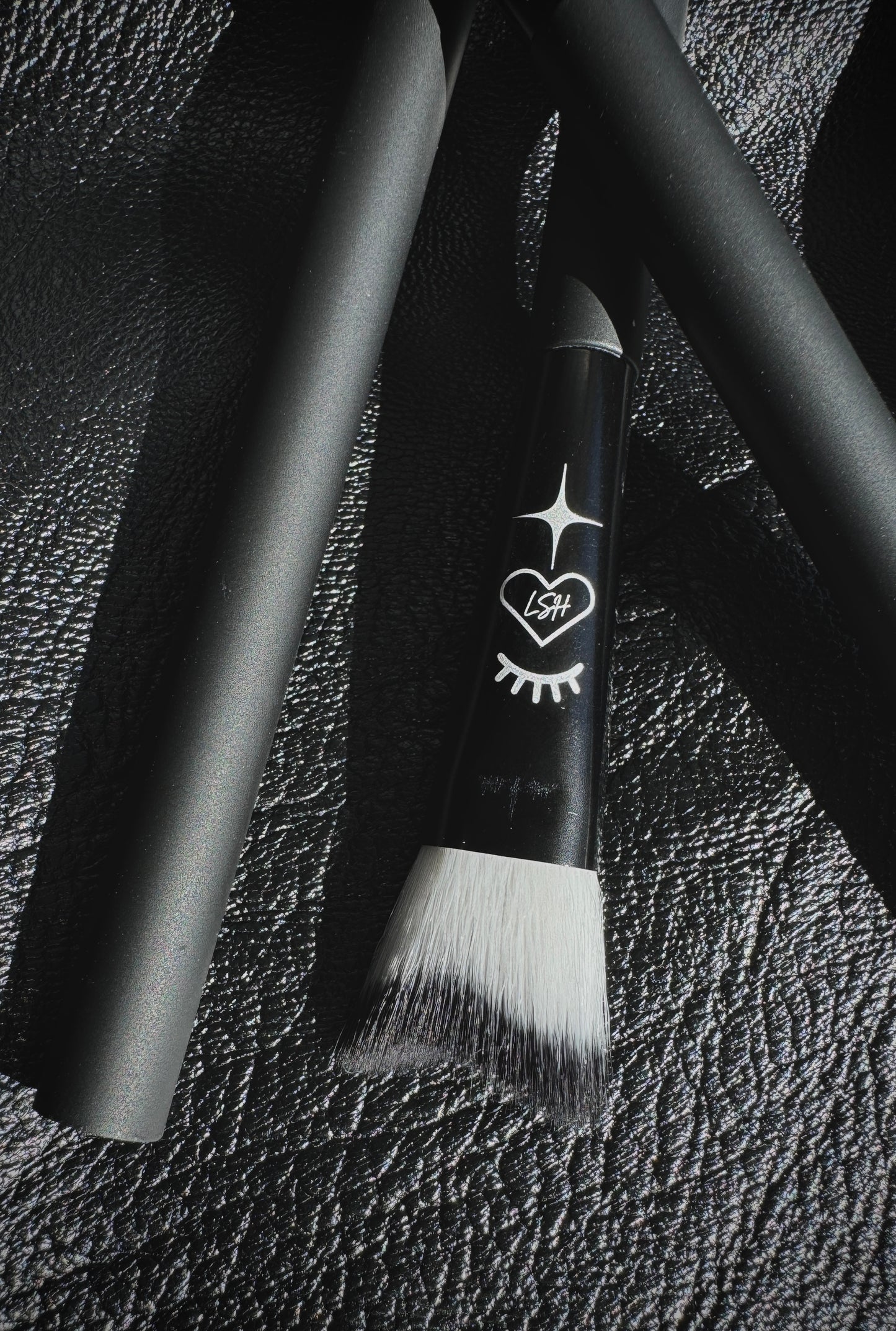 Lash Cleansing Brush W/Dry Stand
